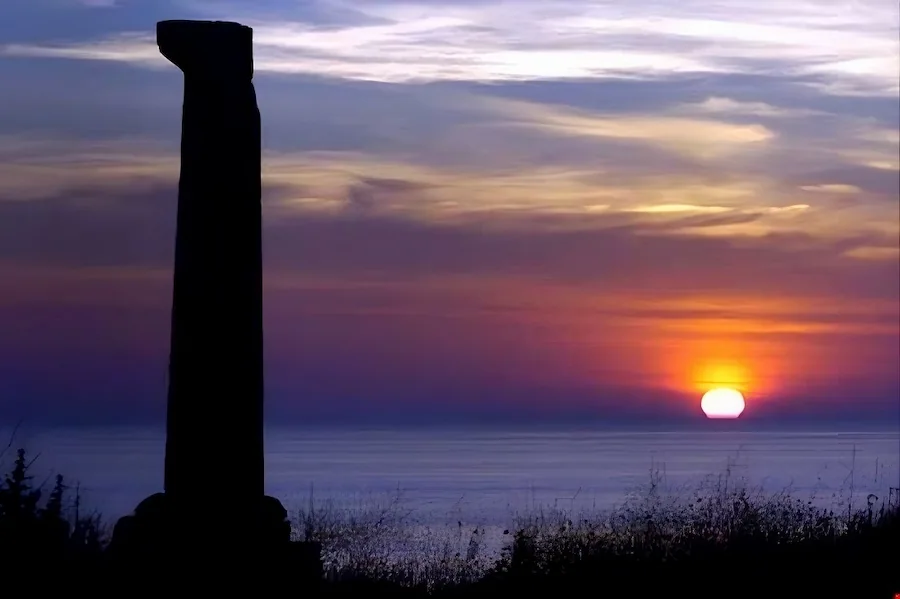 Alba da promontorio di Capo Colonna a Crotone
