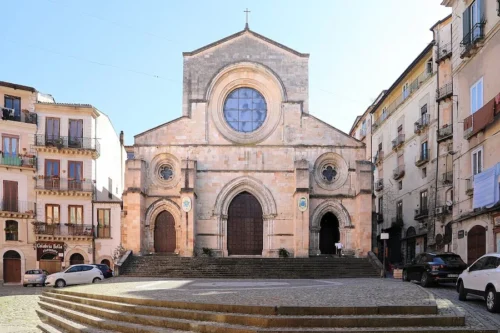 Il Duomo di Cosenza: storia e architettura del patrimonio UNESCO