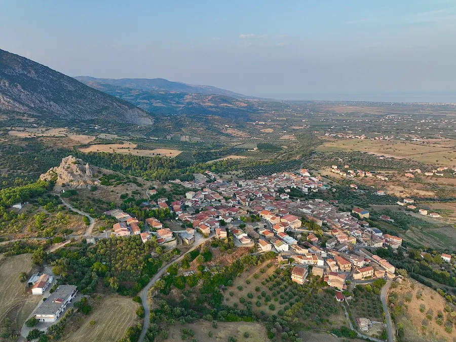 panorama di Francavilla Marittima in provincia di Cosenza
