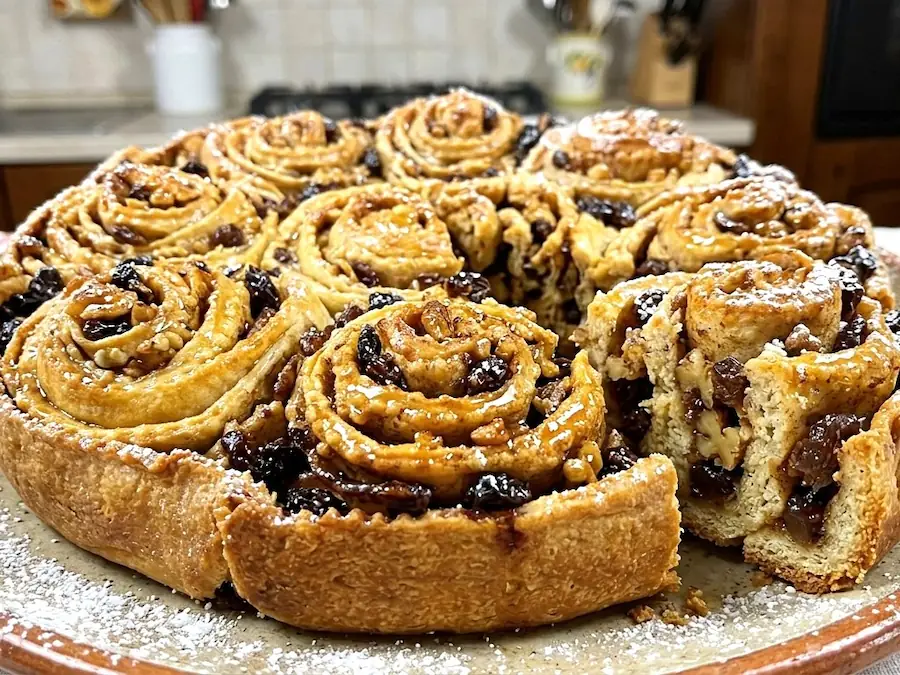 Pitta 'nchiusa (o 'mpigliata) dolce tradizionale calabro