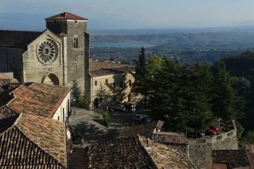 Altomonte: viaggio nel borgo gotico della Calabria